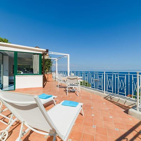 Bed and Breakfast Eden Sul Mare Амальфи Экстерьер фото